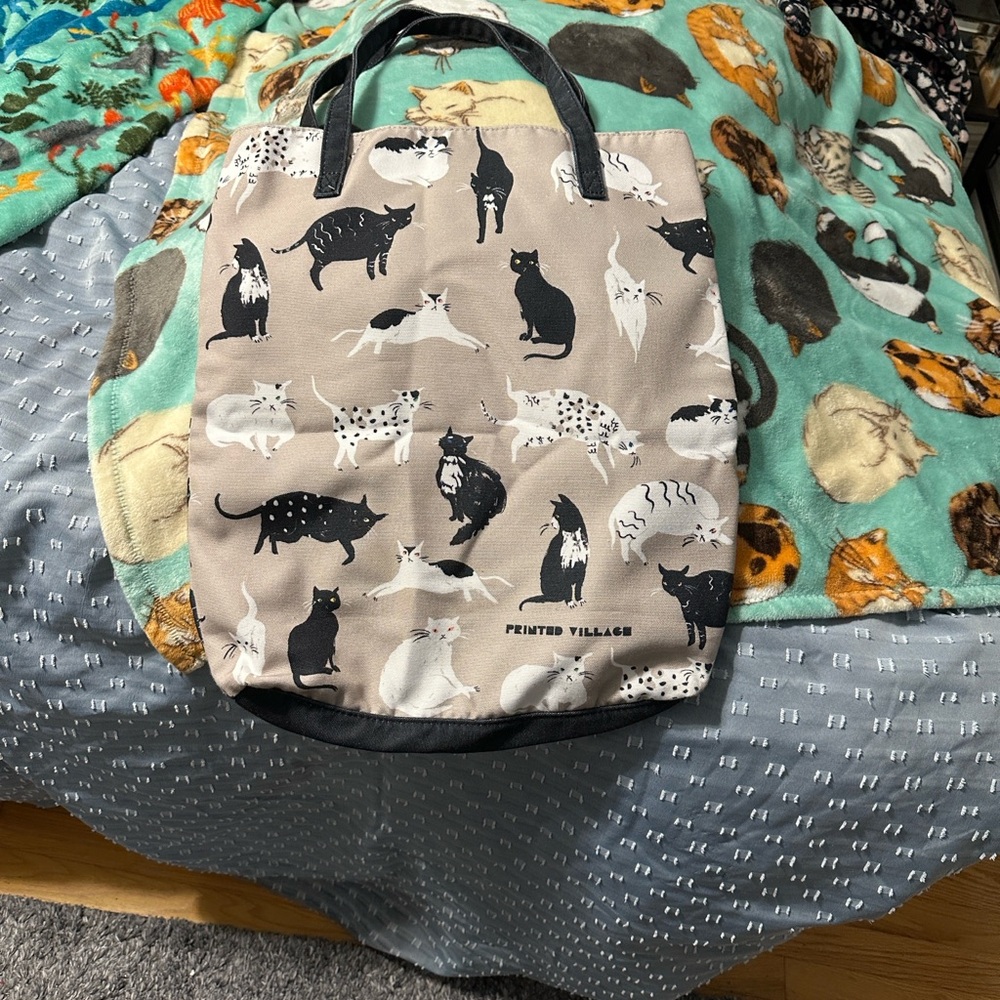 Printed Village Cat Carrier Tote - Black and White